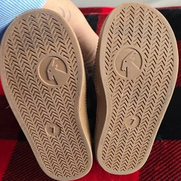 Plaid High-Top Kids Shoes Zip Open For Easy On & Off. Regular Width - Picture 4 of 5